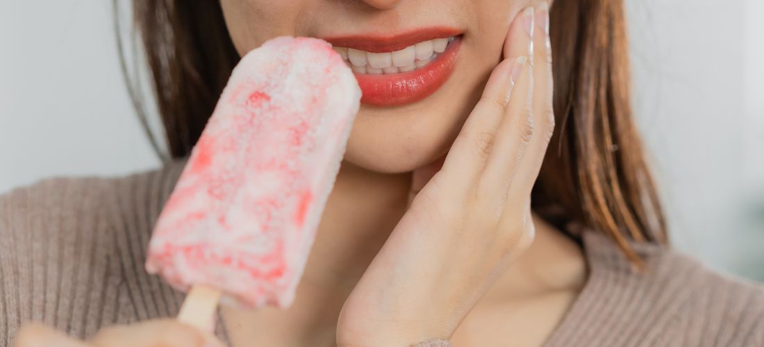 Sensibilidad dental, ¿por qué aparece y cómo tratarla?